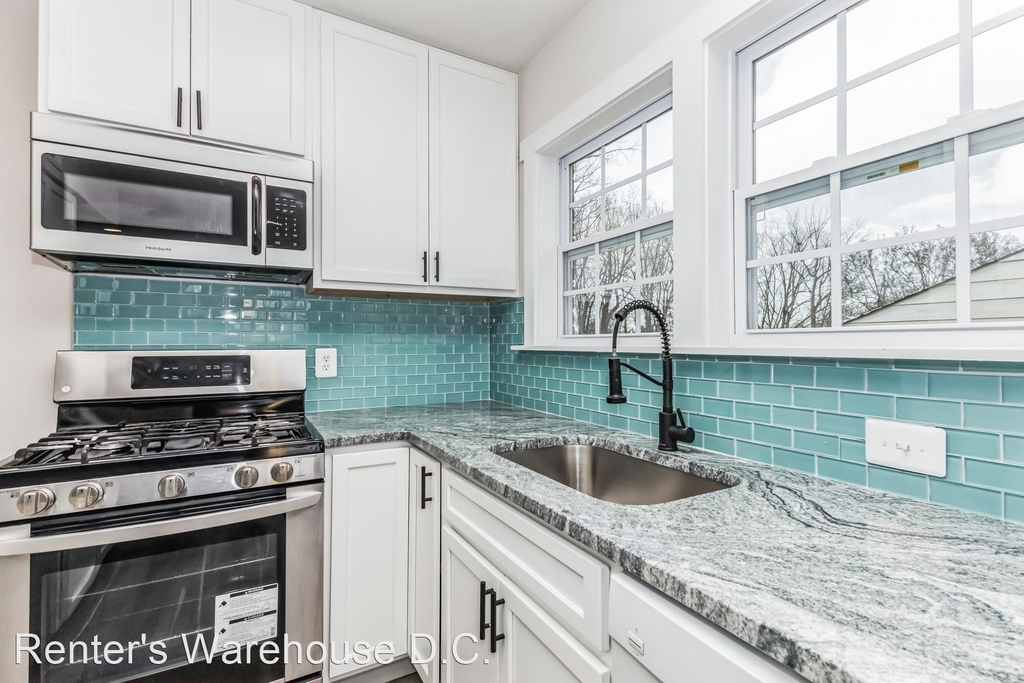 6658 13th St Nw - Photo 9