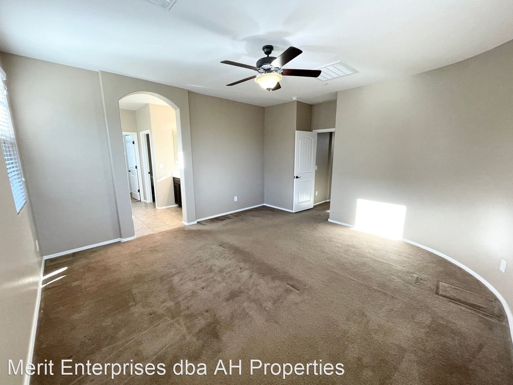 3454 E Azalea Dr - Photo 32