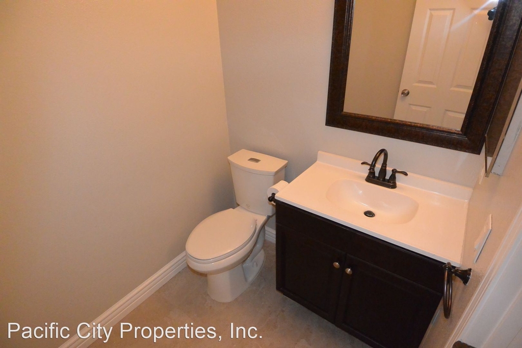 7351 Coho Dr. #205 - Photo 18