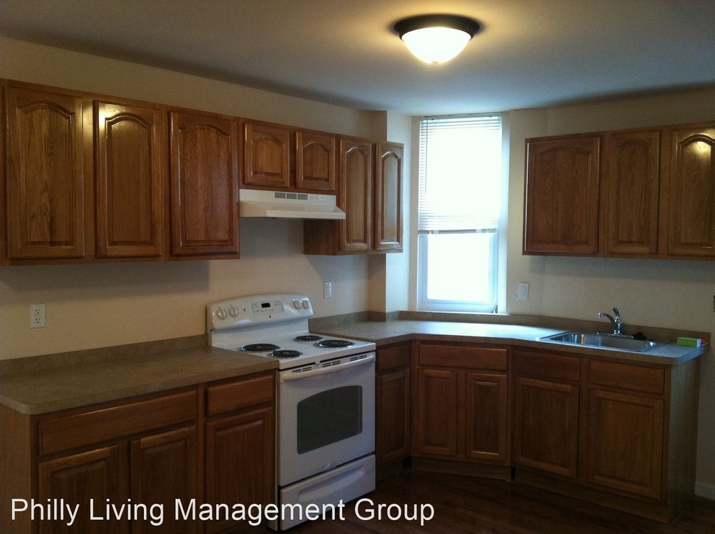 721 South 52nd Street - Photo 0