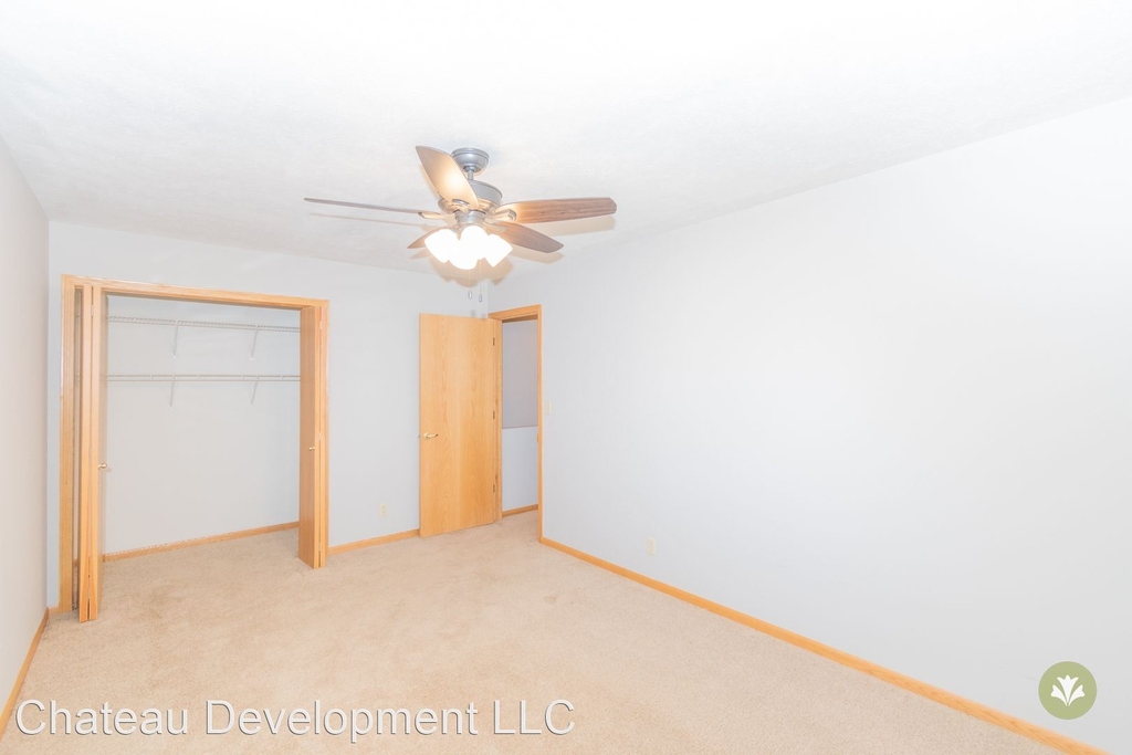 Chateautownhomes 6100 Vine Street - Photo 21