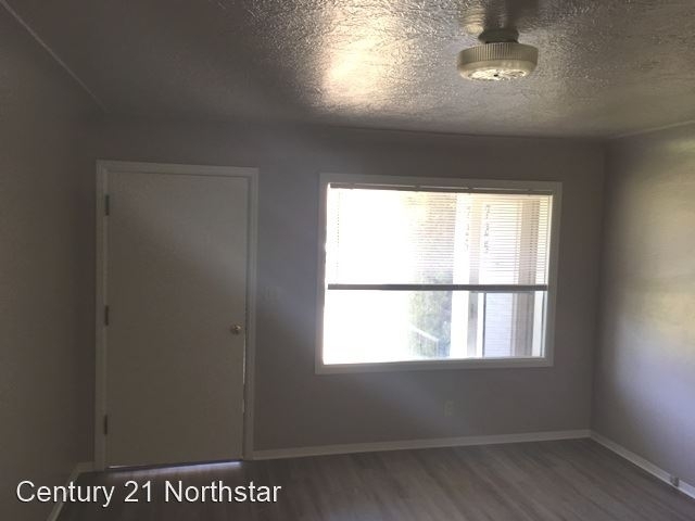 727 S 16th Ave - Photo 2