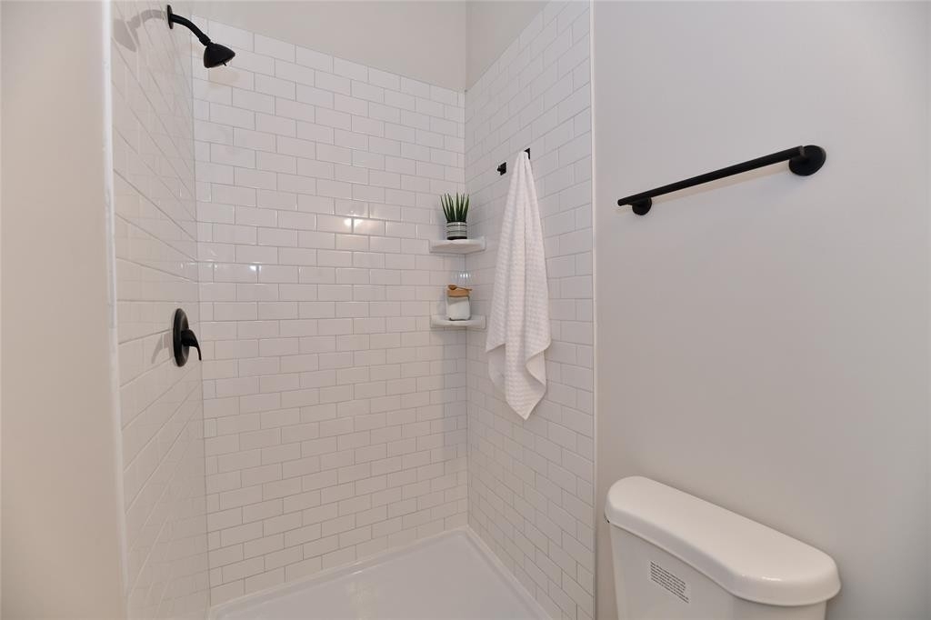 307 E Morris Street - Photo 8