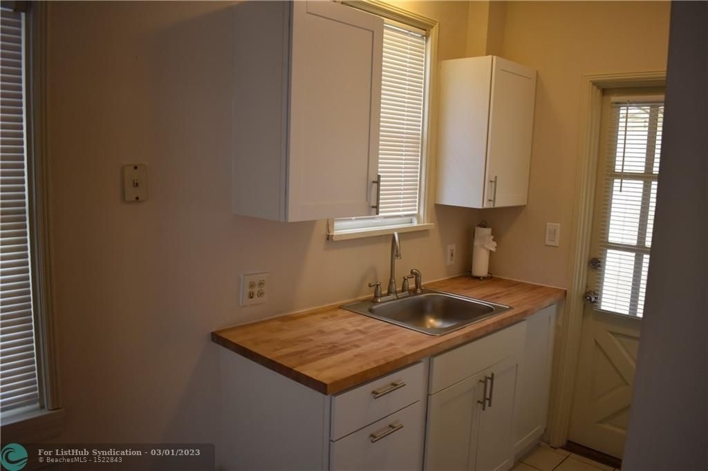 3021 Seville St - Photo 28