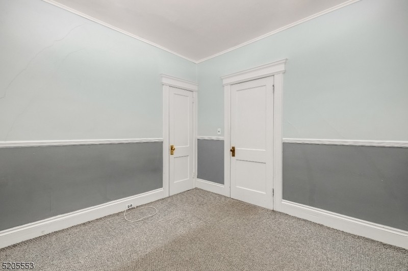 216 Lafayette Ave - Photo 18