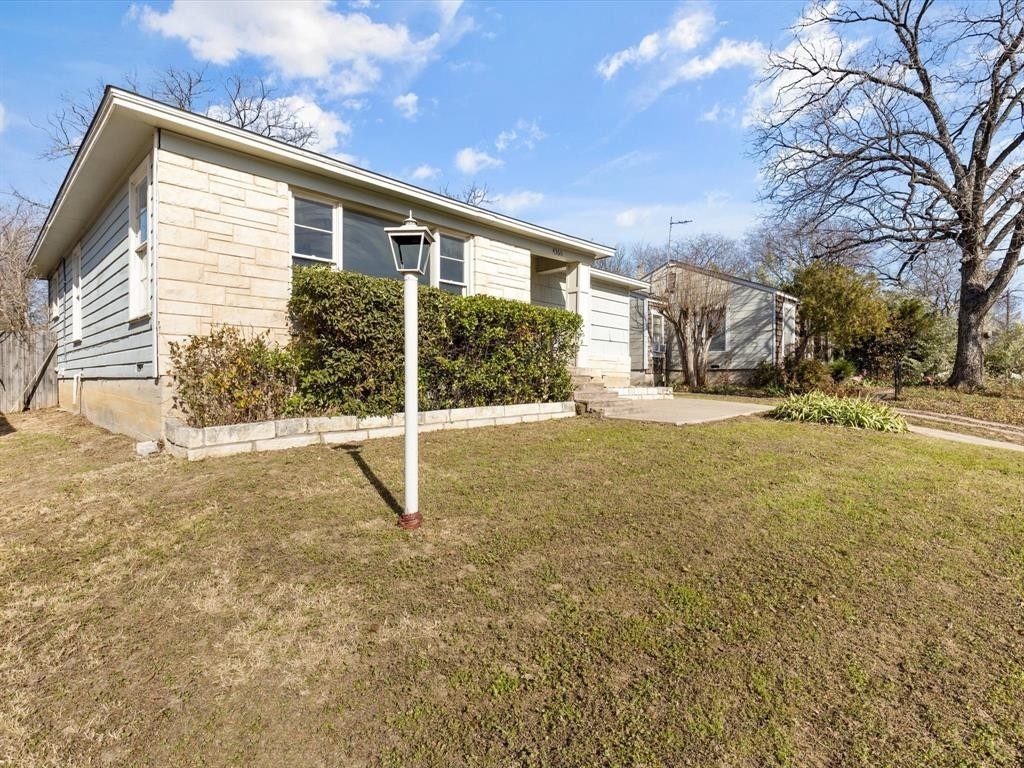 4366 Valentine Street - Photo 28