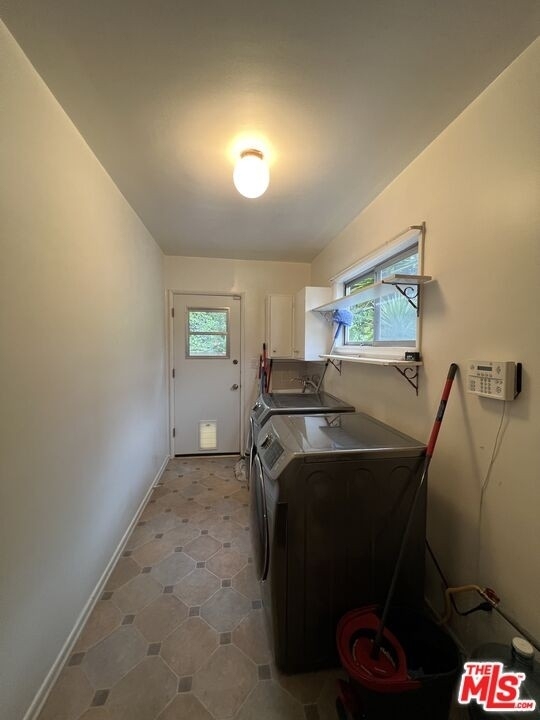 728 Jacon Way - Photo 12