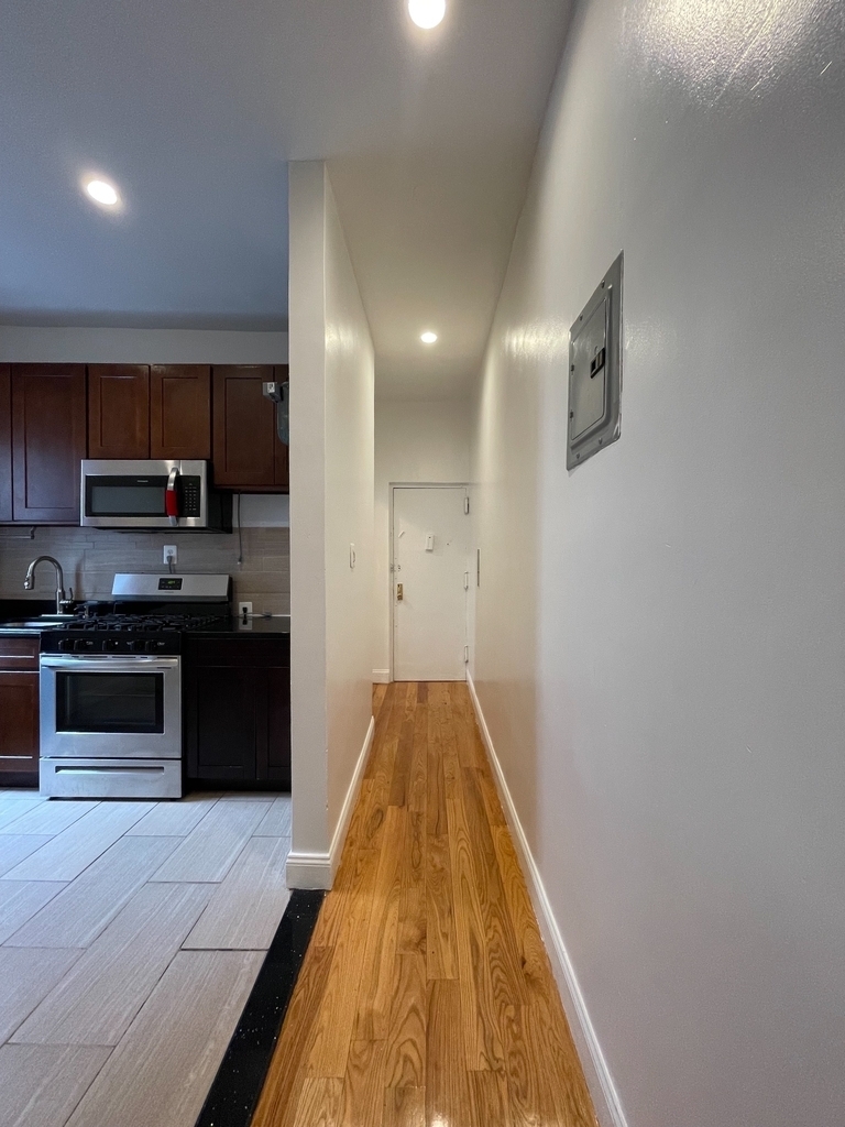 515 West 175th Street - Photo 9