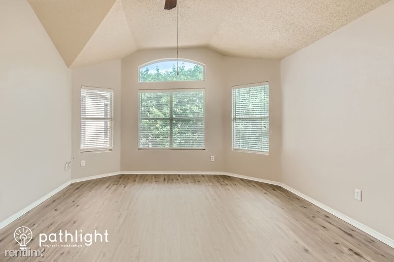 1700 Yosemite Drive Unit - Photo 12