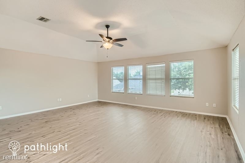 1700 Yosemite Drive Unit - Photo 16