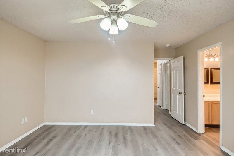 1129 Singletree Dr Unit - Photo 11