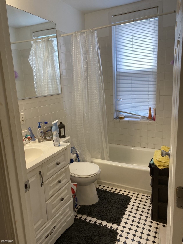 151 Park Dr Apt 11g - Photo 2