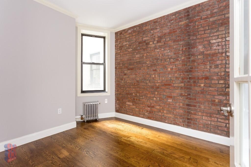 212 East 25th Street - Photo 1