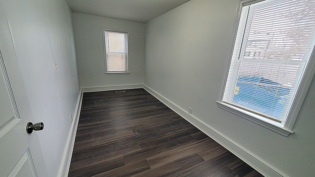 581 Lakeview Ave - Photo 8