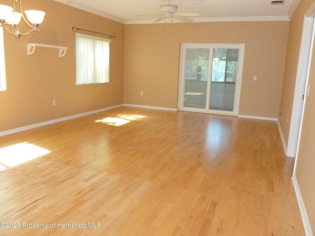 6451 River Lodge Lane - Photo 13