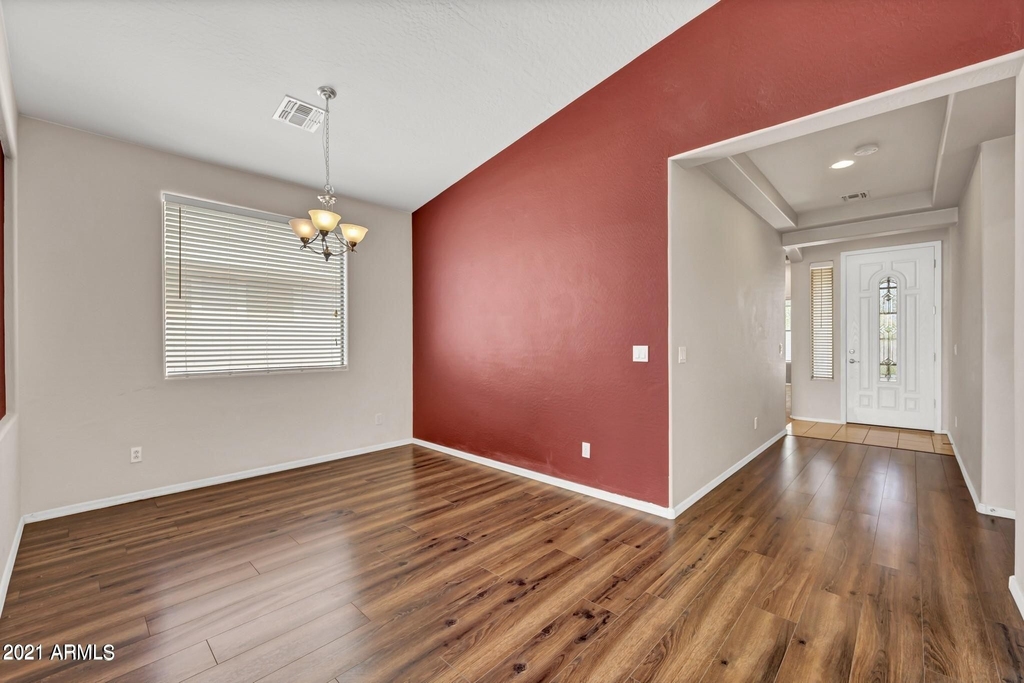 15276 W Windward Avenue - Photo 1