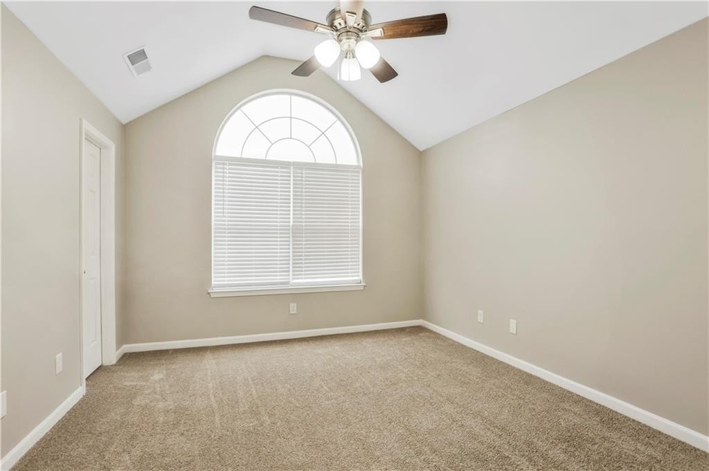 2801 Knoll View Place - Photo 19