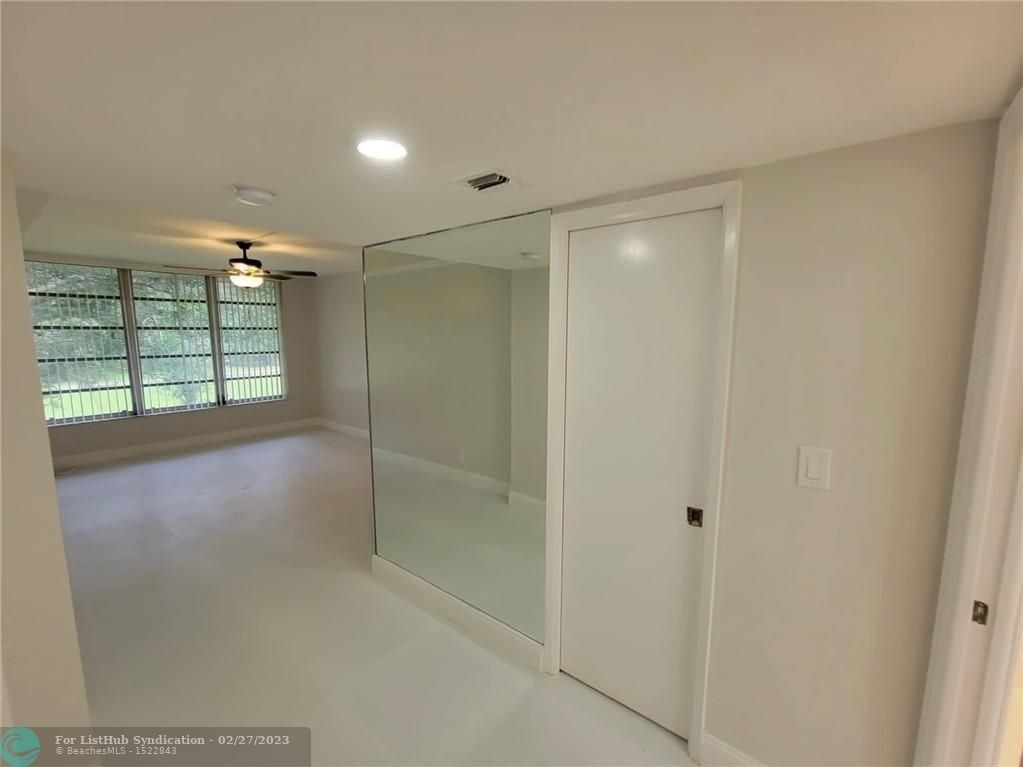 800 E Cypress Lane - Photo 18