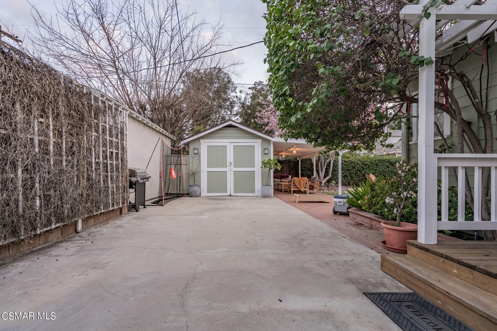 22030 Velicata Street - Photo 49