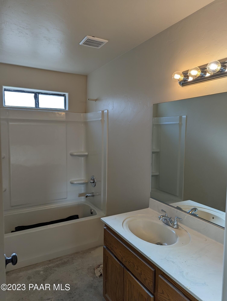 3270 N Bumblebee Drive - Photo 5