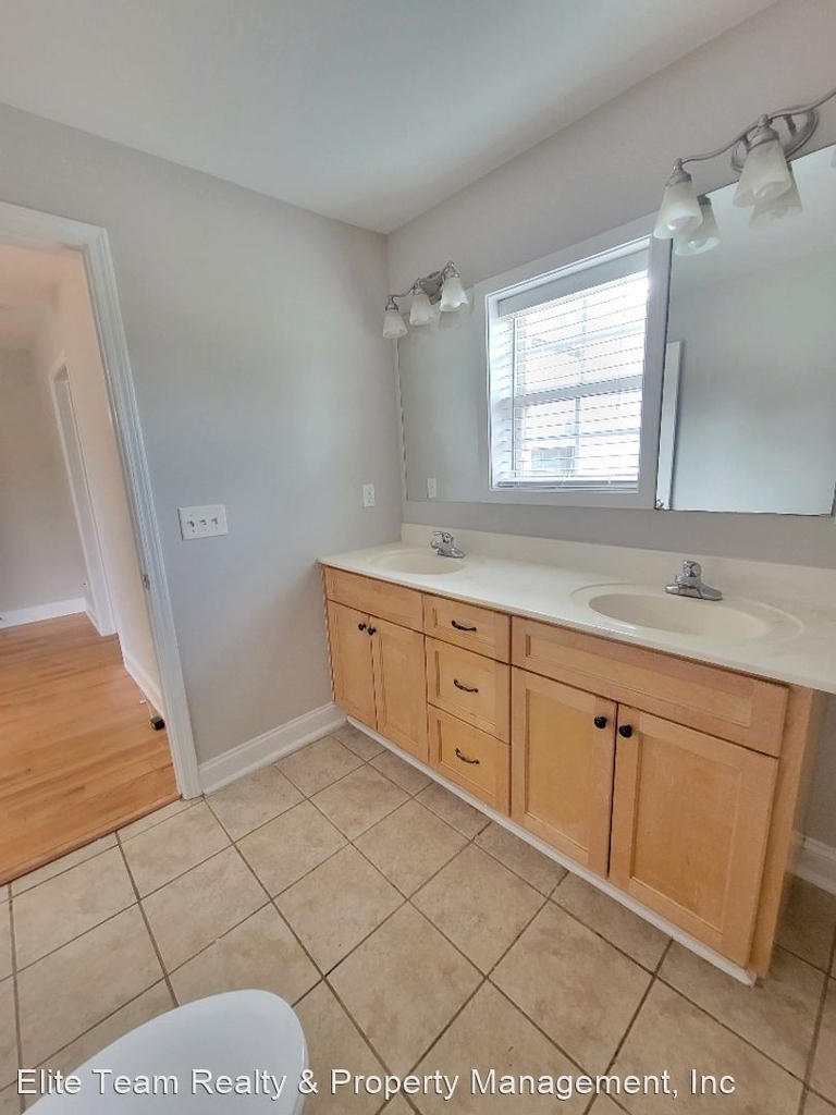 2820 Bellhaven Circle - Photo 10