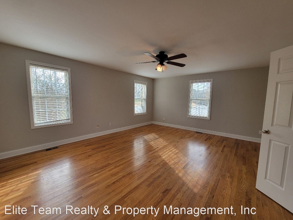 2820 Bellhaven Circle - Photo 6