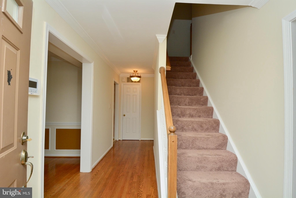 6155 Summer Park Lane - Photo 2