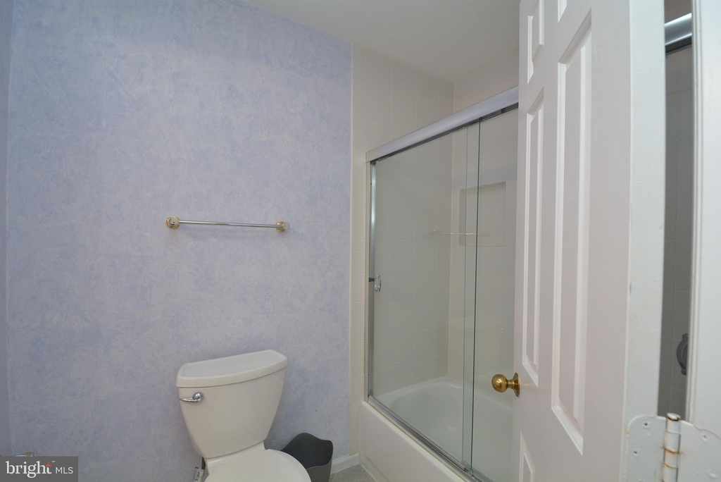 6155 Summer Park Lane - Photo 24