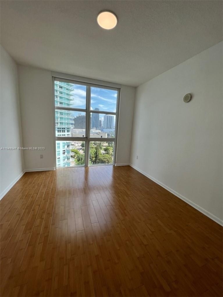 2000 N Bayshore Dr - Photo 6