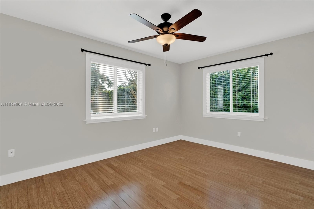 4180 Sw 60th Ct - Photo 10