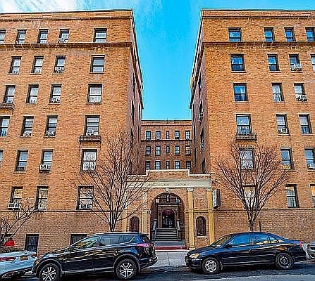 26-80 30th Street - Photo 8