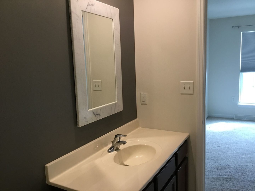 3030 Meridian Commons-unit A - Photo 29