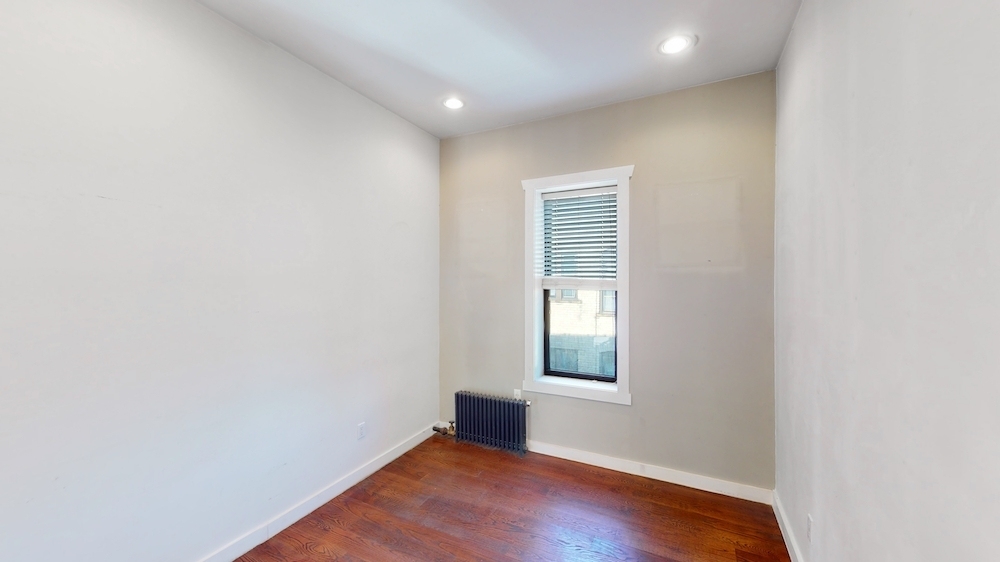 410 Eastern Parkway - Photo 4