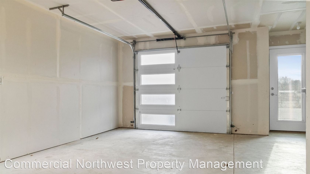 4800 N Field Street - Photo 17