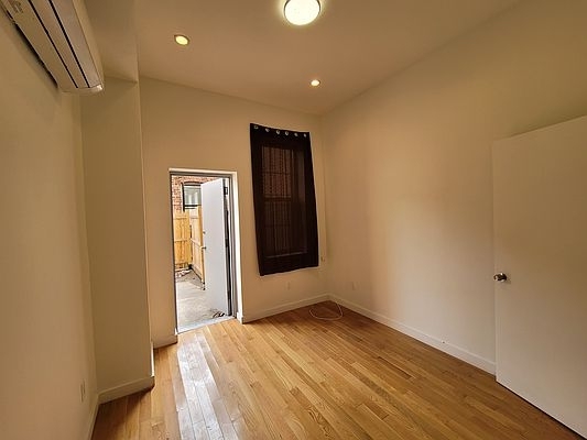 106 Ellery Street - Photo 4