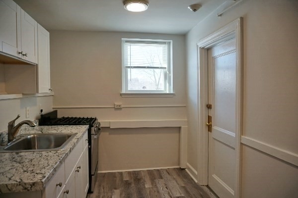 95 Adams St - Photo 1