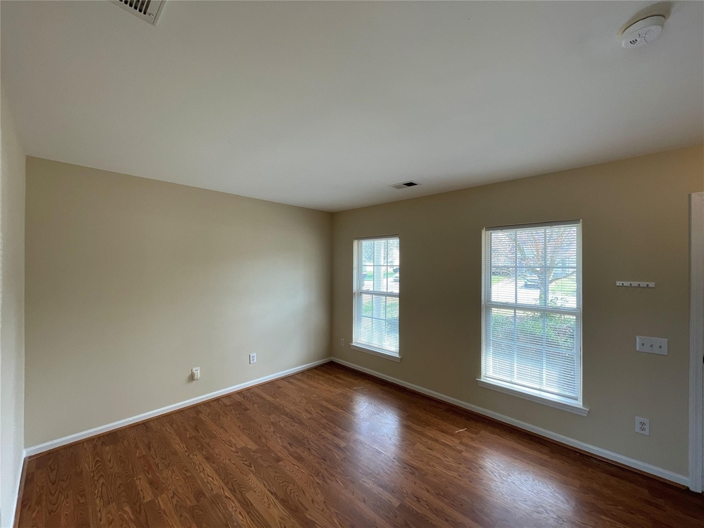 2418 Mulberry Pond Drive - Photo 3