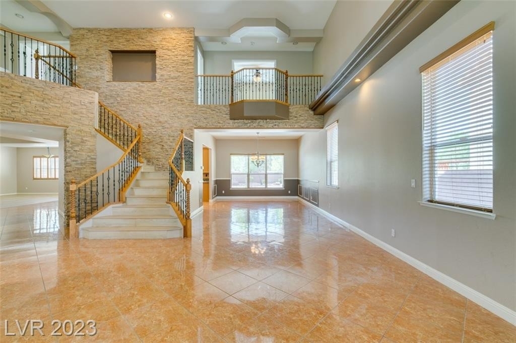 7631 Siesta Grande Avenue - Photo 2