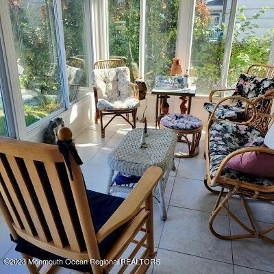 325 15th Avenue - Photo 4