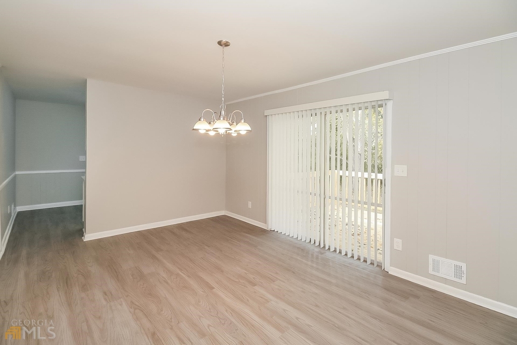 3900 Emerald North Drive - Photo 5