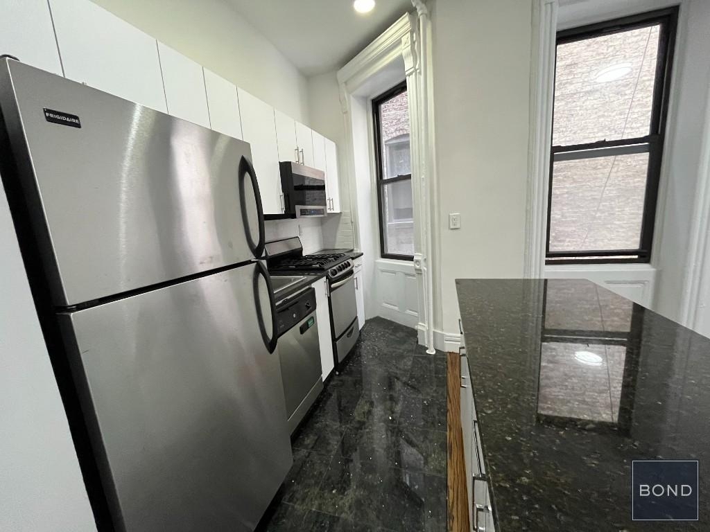 26 East 91st Street - Photo 1