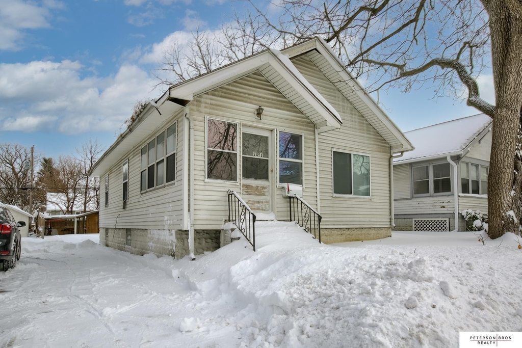 3451 N 60th Street - Photo 2