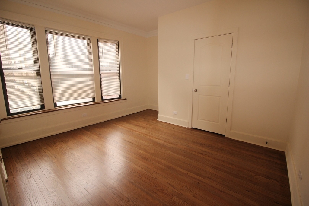 1163 E 52nd Street - Photo 21