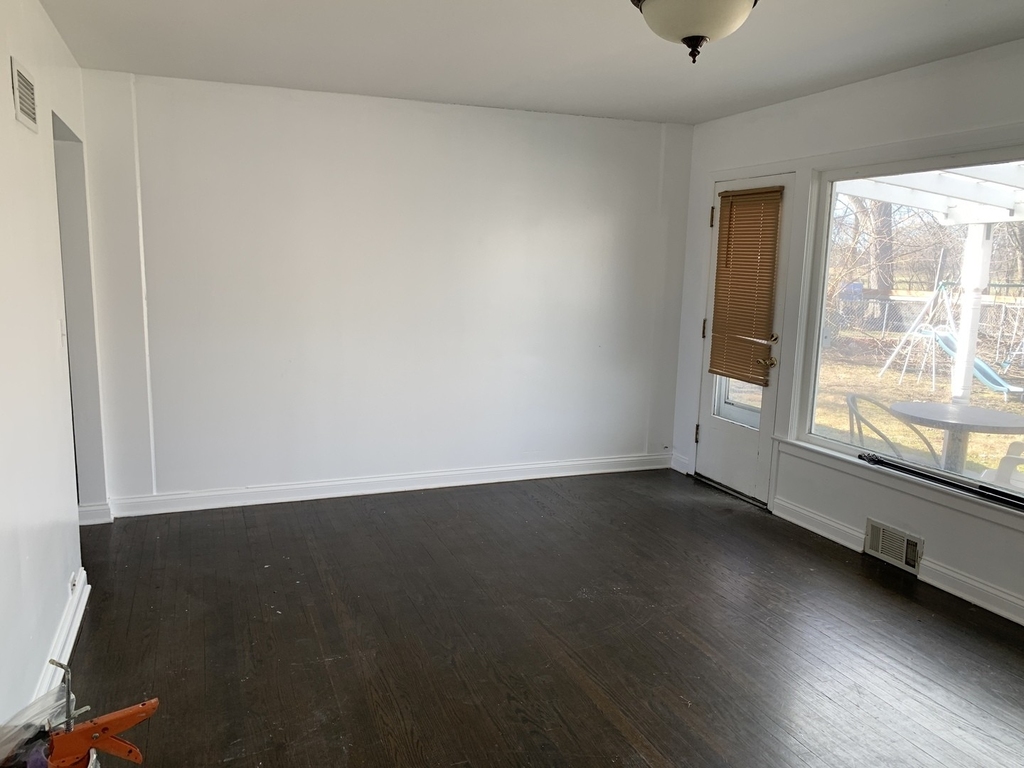 4420 Main Street - Photo 6