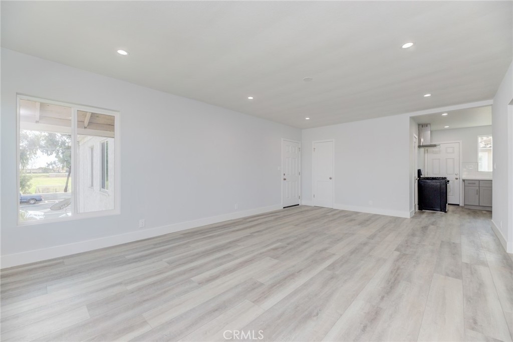 241 W 223rd Street - Photo 4