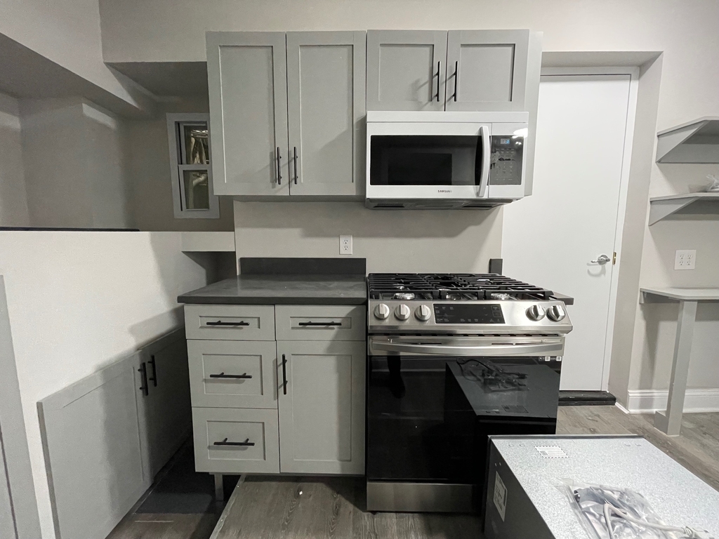 2172 Amsterdam Avenue - Photo 12
