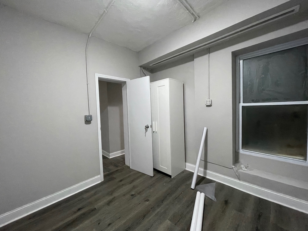 2172 Amsterdam Avenue - Photo 7