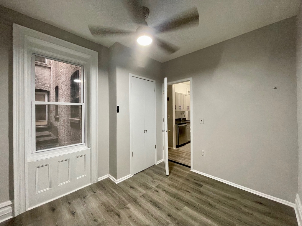 2172 Amsterdam Avenue - Photo 3