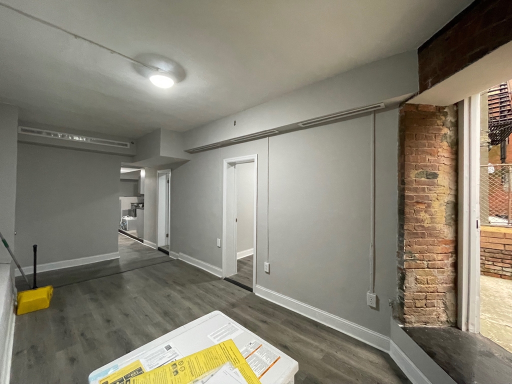 2172 Amsterdam Avenue - Photo 2