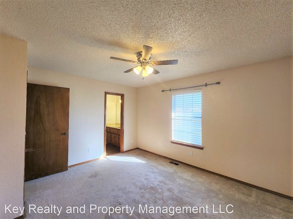 7528 Nw 116th Street - Photo 23